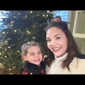 Meet your Posher, Emily